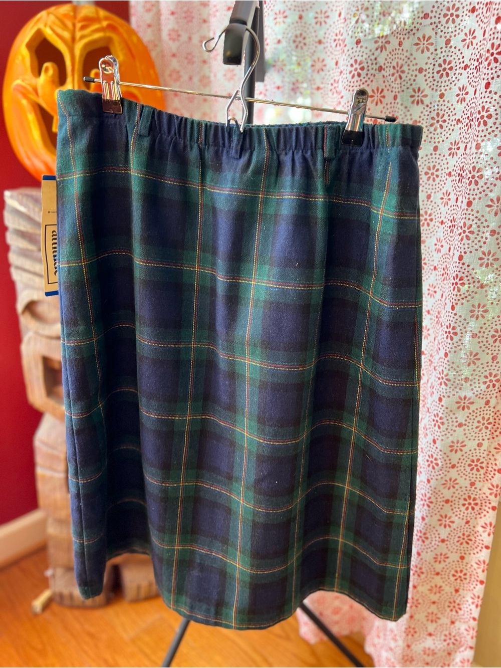 VINTAGE Classic Green & Navy Plaid Elastic-Waist Skirt